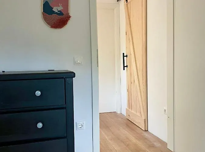 בית נופש Pince A Hegyen *